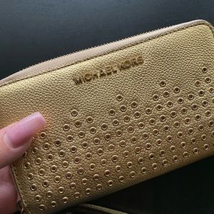 New never used Michael Kors wallet